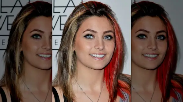 Paris Jackson with red streaks in her hair 2015
