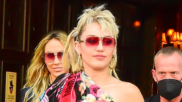 miley cyrus in nyc may 2021