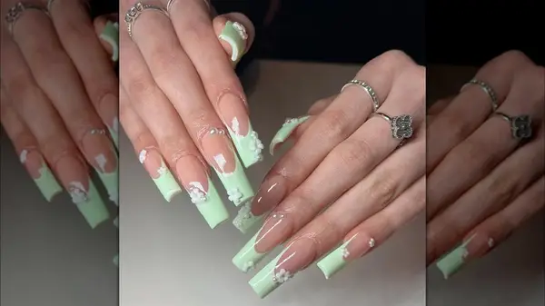 Mint green nails