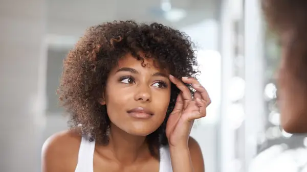 Vänta, ska du använda Brow Shampoo?