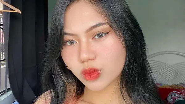 Els llavis borrosos són la tendència de maquillatge més tènue de l'estiu 2024