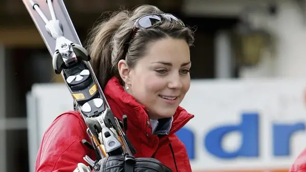 Kate Middleton skiing
