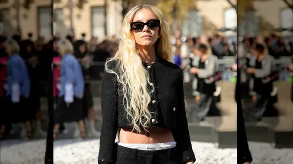 Sydney Sweeny with Neptune waves 