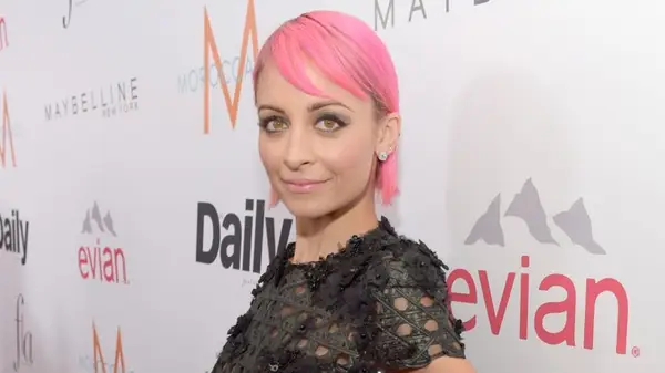 Nicole Richie with pink hair