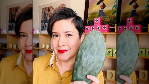 Sandra Velasquez posing