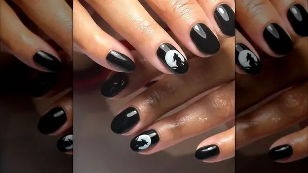 Wolf manicure