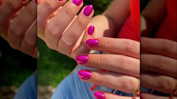 Pink chrome nails