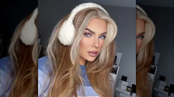 Woman wearing cold girl makeup