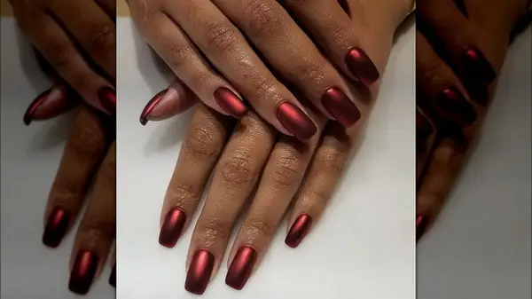 Matte red nails