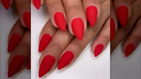 Matte red nails