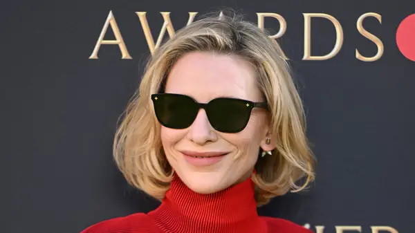 5 תספורות המשאבות את הנפח על גבי חתיכות דקות