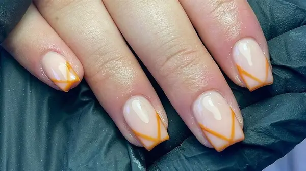 Orange manicure
