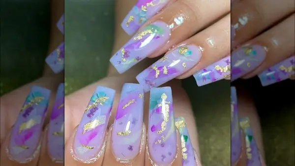 Gold fleck milk bath manicure