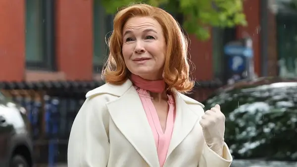 Renée Zellweger with red hair