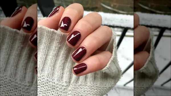 Dark red manicure