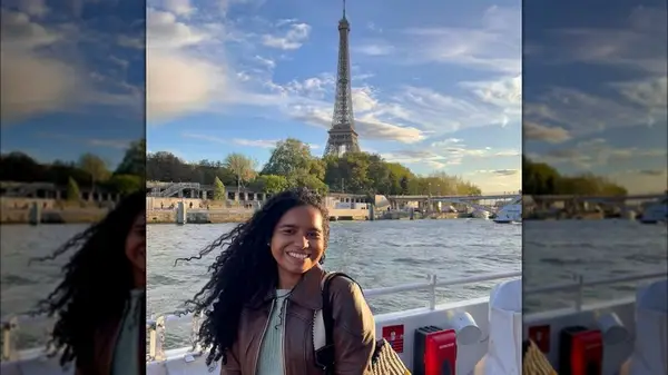 Woman posing in Paris
