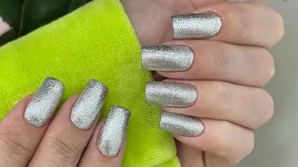 Silver glitter nails