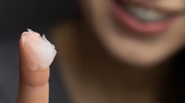 Petroleum jelly finger