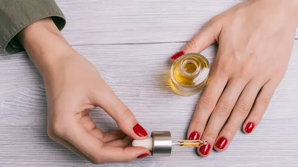 Sligging na nehty: Váš průvodce virovým trendem s hlavními výhodami