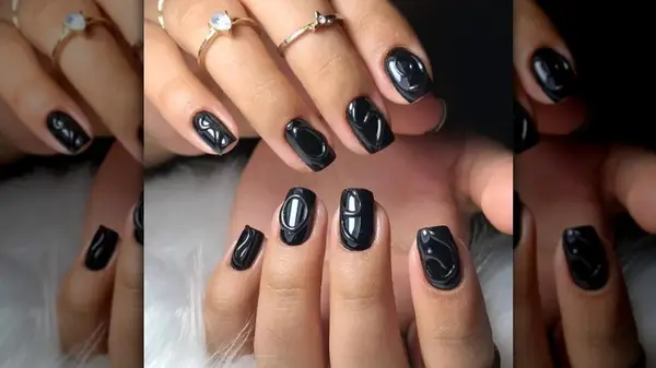 Black 3D nail art