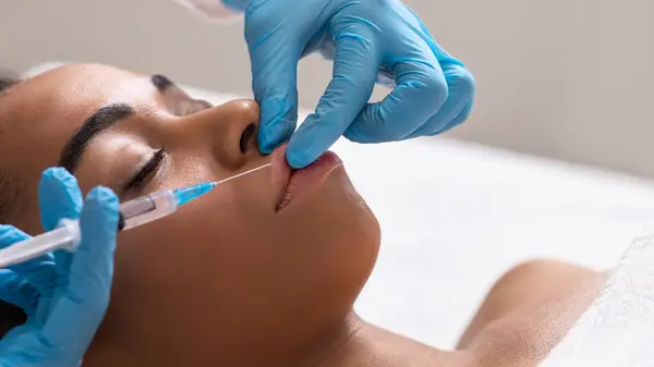 Getting lip injections