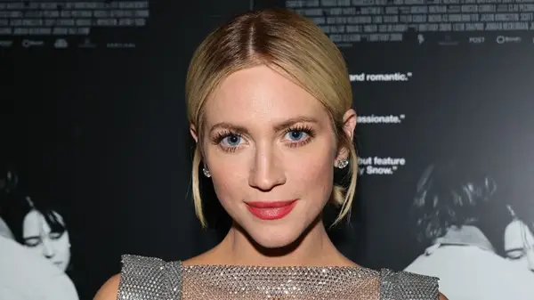 Brittany Snow at premiere