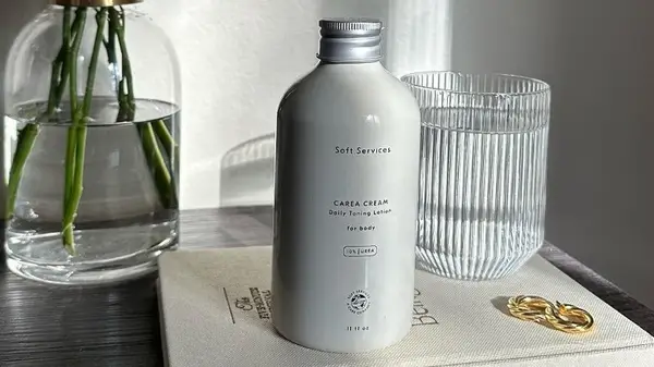 Soft Services bottle with water