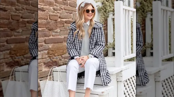 Woman with a bow headband