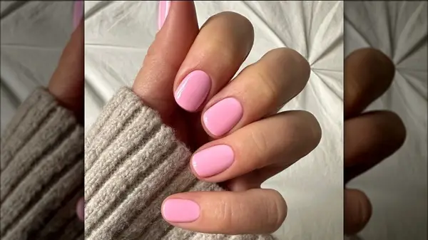 Gel manicures with medium pink polish