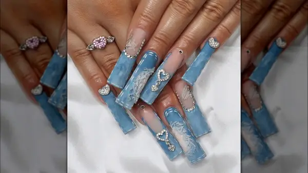 Long denim-look nails