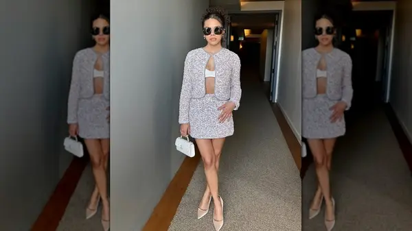 Antonia Gentry posing in LA