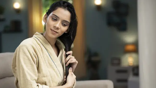 Els beneficis de l'oli de Tamanu per als cabells, explicats