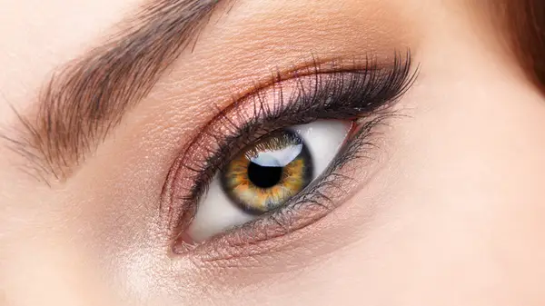 Woman with hazel eyes