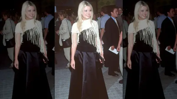 Tara Reid at American Pie premiere in 1999