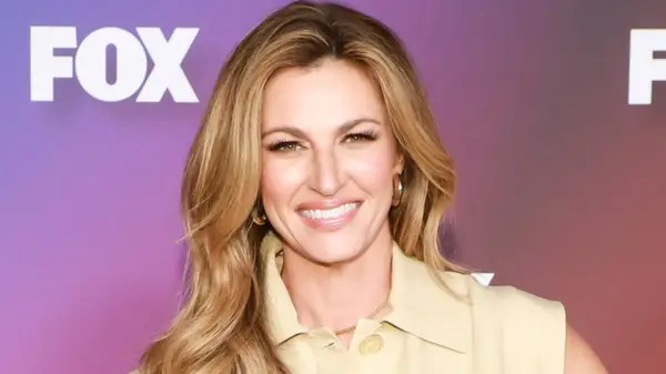 エリン・アンドリュースは豪華なメイクアップ無料です