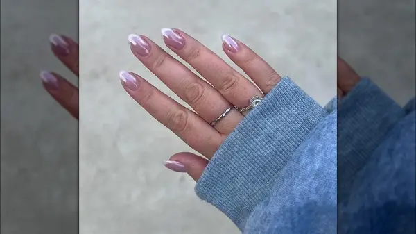 French chrome manicure