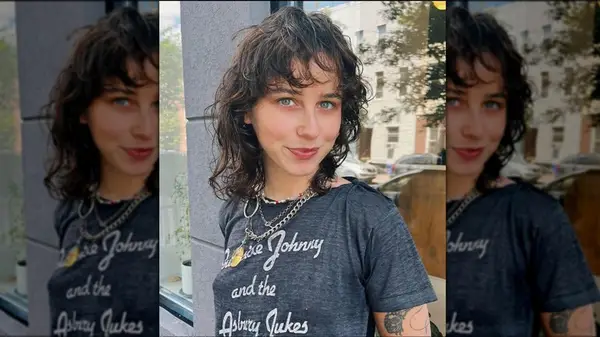 woman with kitty cut