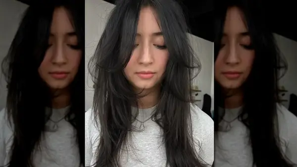 woman with kitty cut