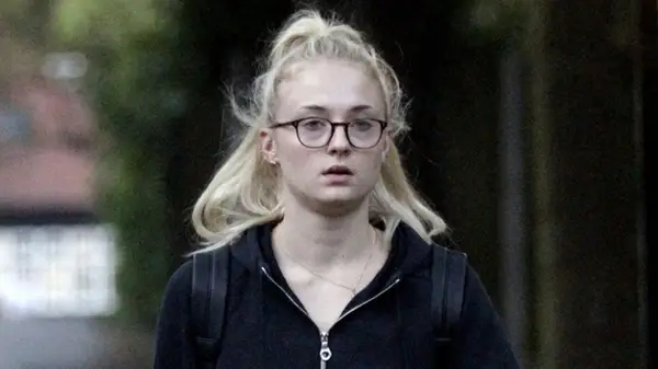 Sophie Turner out in London without makeup