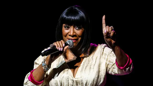 Patti LaBelle with microphone 
