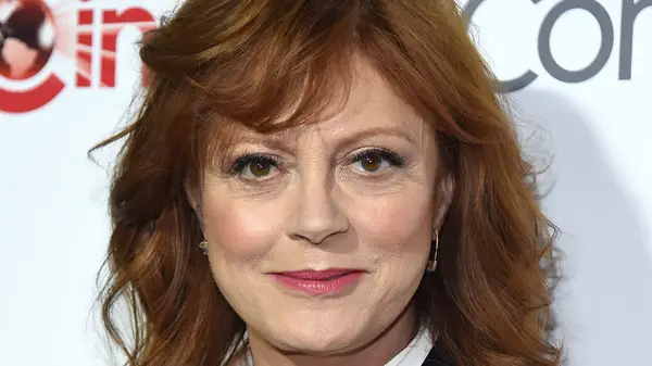 Susan Sarandon on a red carpet