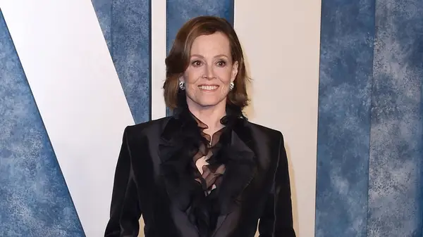 Sigourney Weaver on a red carpet