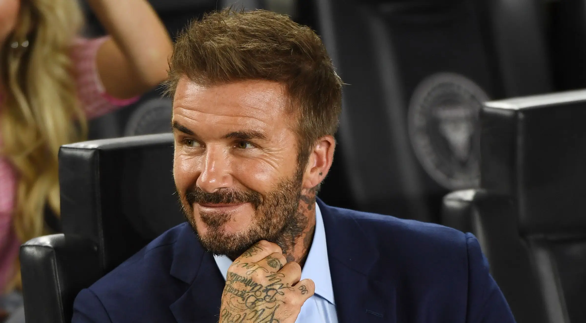 Podstúpil David Beckham transplantáciu vlasov?