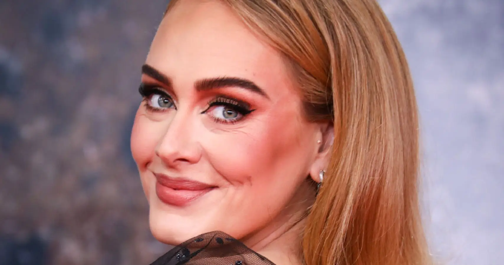 Adele perdió millones después de divorciarse de su exmarido, pero las cosas son diferentes con su segundo matrimonio