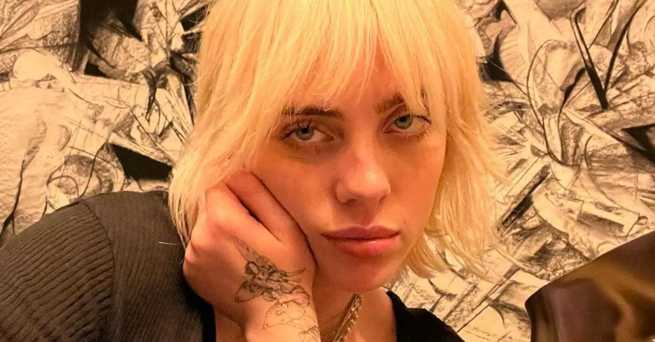Billie eilish fairy hånd tatovering