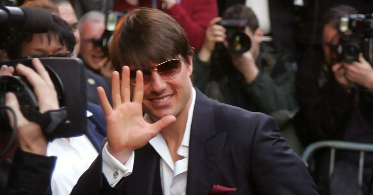 Tom Cruise anländer till en Scientology-förmån