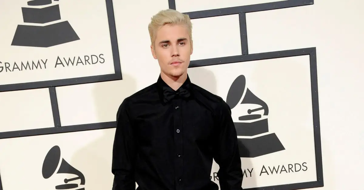 Justin Bieber sembra serio