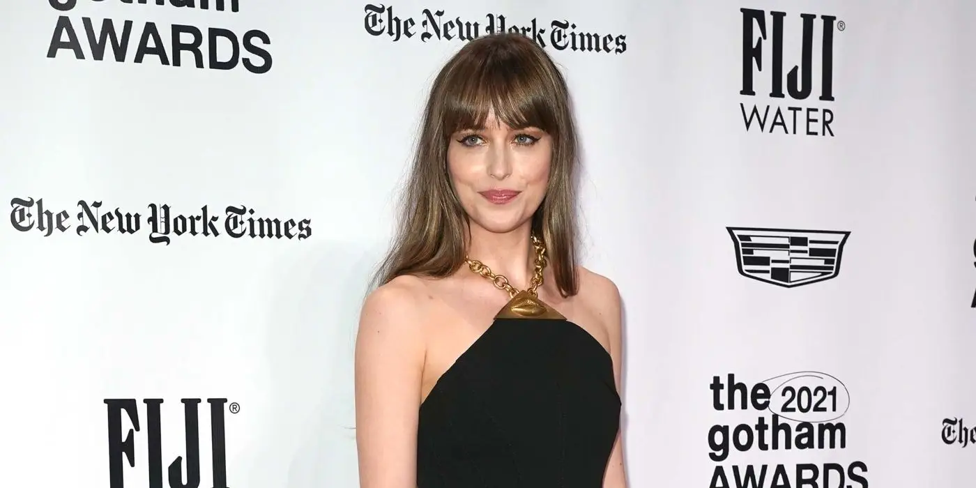Dakota Johnson no tapete vermelho
