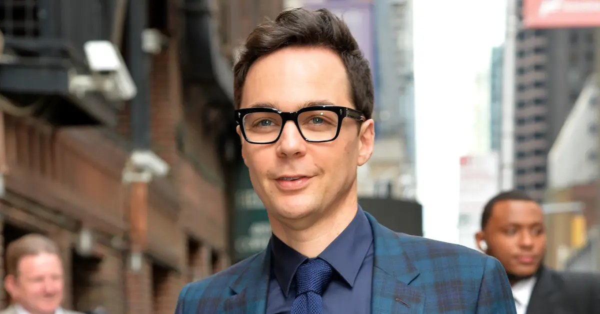 Jim Parsons ute i NYC