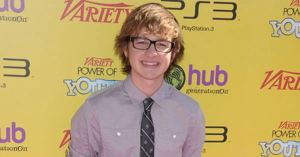 Angus T Jones na Variety